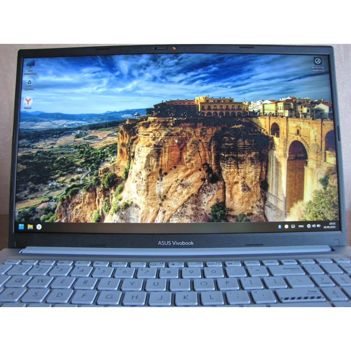 Ноутбук ASUS Vivobook 15 X1504VA-BQ2970, Core i3 1315U, 16 ГБ, 512 ГБ SSD, 15.6" FHD